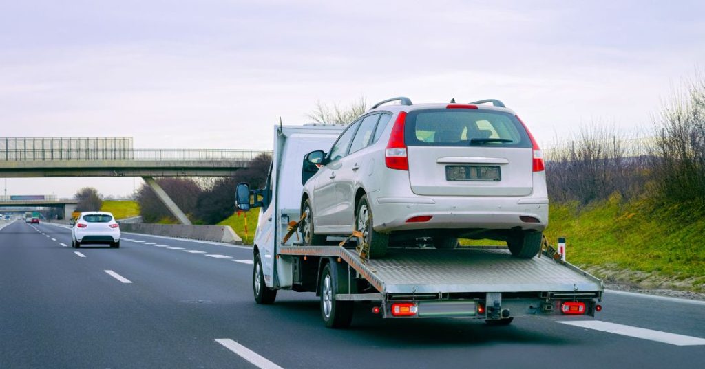 Como Solicitar Guincho em Goiânia: 4 Passos Simples capa guincho em Goiânia